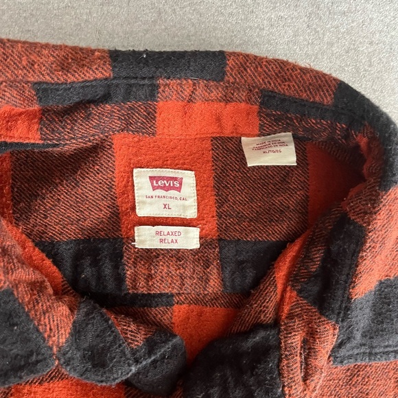 [XL]Levi's Orange and Black Relax Fit Plaid Checkered Flannel Shirt - Picture 3 of 6